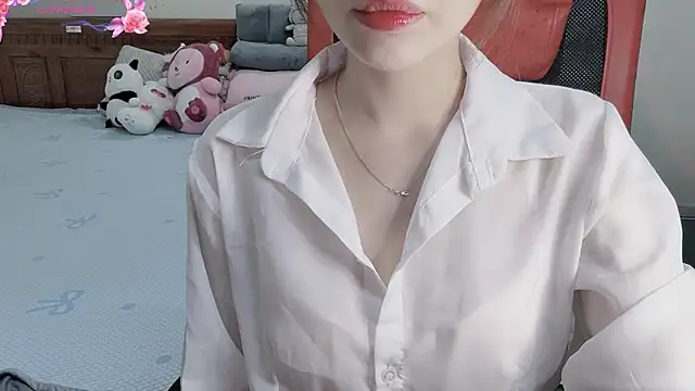 TrinhH Nabbi online show from April 18, 2:43 pm