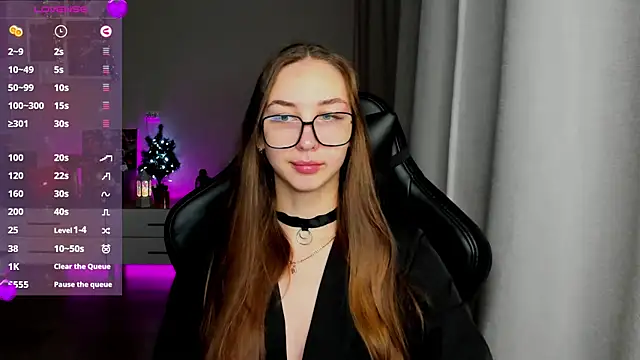 Snapshot of Sm0ly chatting on January 10, 1:32 am Sm0ly online show from January 10, 1:32 am