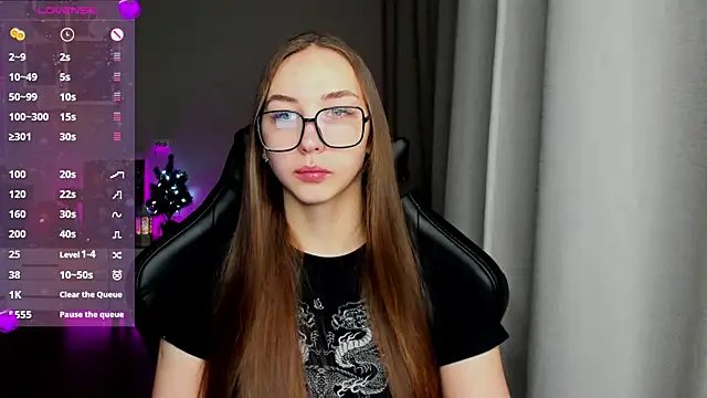 Snapshot of Sm0ly chatting on January 14, 1:58 am Sm0ly online show from January 14, 1:58 am