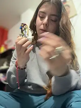 Cloew Marz online show from April 21, 10:12 pm