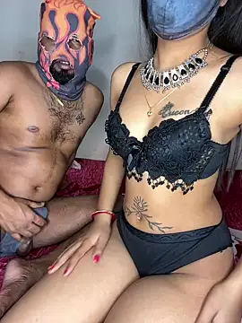 Snapshot of Suhu_love chatting on January 25, 7:07 pm Suhu love online show from January 25, 7:07 pm