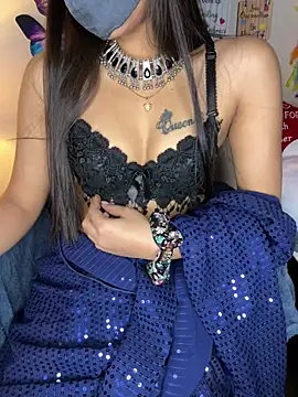 Snapshot of Suhu_love chatting on March 8, 6:37 pm Suhu love online show from March 8, 6:37 pm