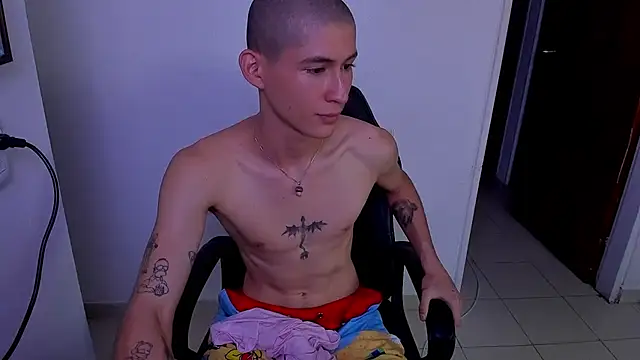 Snapshot of Jaack_str chatting on December 5, 10:34 pm Jaack str online show from December 5, 10:34 pm