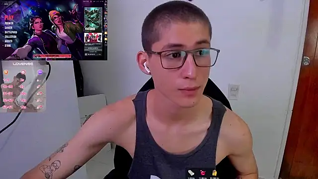 Snapshot of Jaack_str chatting on December 19, 12:13 am Jaack str online show from December 19, 12:13 am