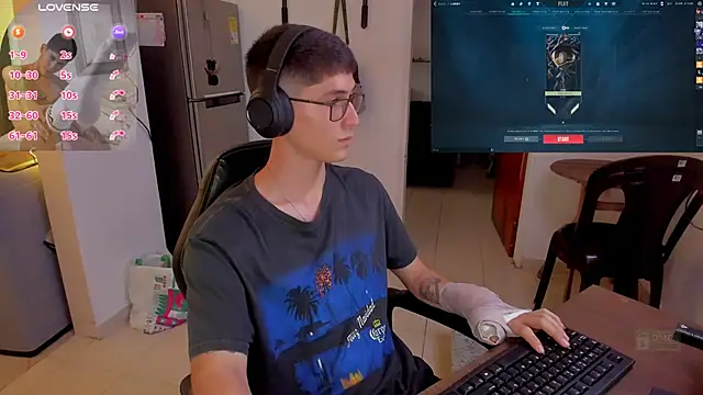 Snapshot of Jaack_str chatting on February 24, 8:58 pm Jaack str online show from February 24, 8:58 pm