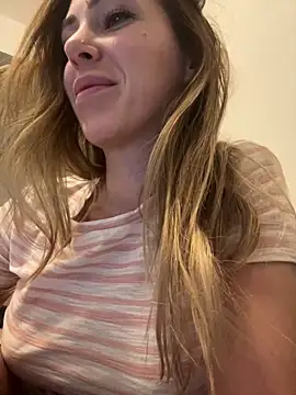 RaquelleDevon online show from January 27, 9:44 pm