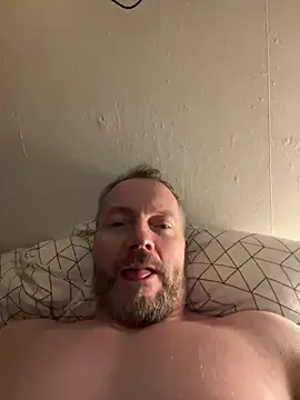 Snapshot of Rockburg chatting on December 21, 4:52 am Rockburg online show from December 21, 4:52 am