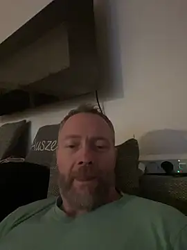 Snapshot of Rockburg chatting on March 8, 10:34 pm Rockburg online show from March 8, 10:34 pm