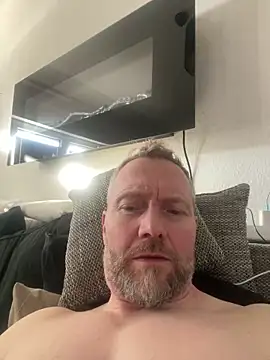 Snapshot of Rockburg chatting on March 19, 7:18 am Rockburg online show from March 19, 7:18 am