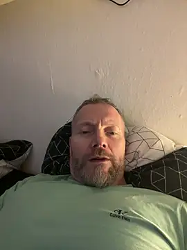 Snapshot of Rockburg chatting on March 20, 9:13 pm Rockburg online show from March 20, 9:13 pm