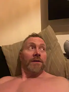 Snapshot of Rockburg chatting on March 21, 12:40 am Rockburg online show from March 21, 12:40 am