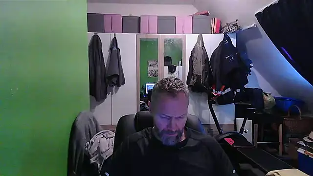 Snapshot of Rockburg chatting on September 16, 10:27 am Rockburg online show from September 16, 10:27 am