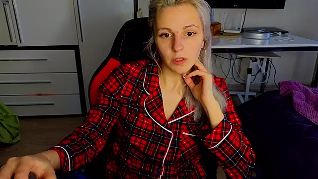 Kate Sex House online show from December 3, 6:59 am