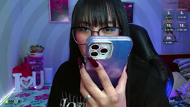 Miss scarllet  online show from March 5, 1:28 pm