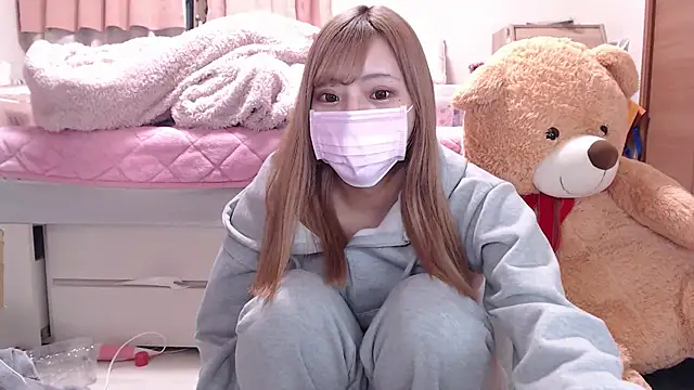 chanMOMO  online show from December 30, 3:46 pm