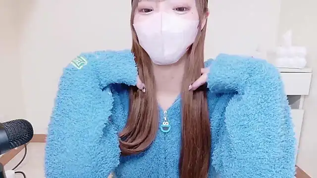  chanMOMO  online show from December 19, 12:34 pm