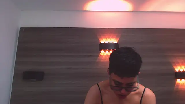 Snapshot of Cutie_Shy_ chatting on February 11, 7:16 pm Cutie Shy online show from February 11, 7:16 pm