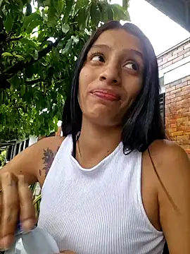 lily sk online show from December 8, 9:52 pm