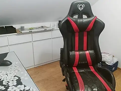 prezydentcam online show from December 1, 12:21 pm