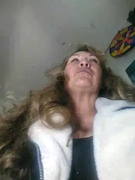 Kazsandraa online show from February 7, 4:05 am