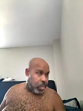 Snapshot of ChiRaqb8 chatting on September 29, 7:08 pm ChiRaqb8 online show from September 29, 7:08 pm