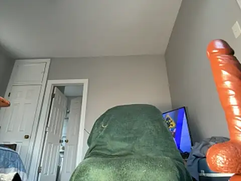 Snapshot of ChiRaqb8 chatting on November 4, 8:52 pm ChiRaqb8 online show from November 4, 8:52 pm