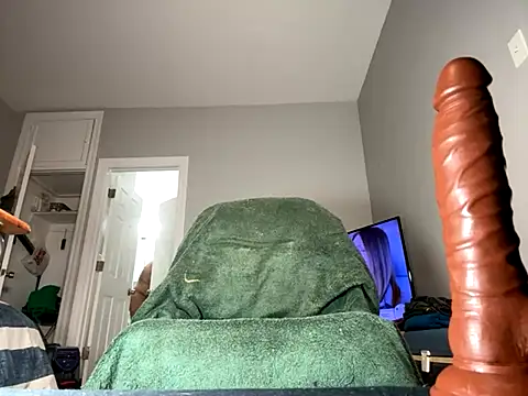 Snapshot of ChiRaqb8 chatting on November 10, 11:37 pm ChiRaqb8 online show from November 10, 11:37 pm