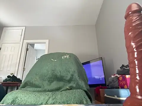 Snapshot of ChiRaqb8 chatting on February 22, 5:22 pm ChiRaqb8 online show from February 22, 5:22 pm