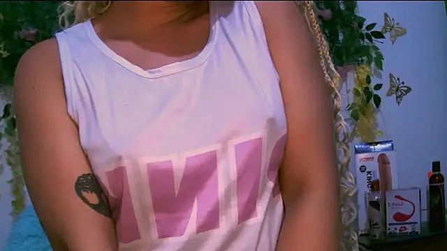 Crysrus online show from November 15, 11:43 pm