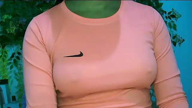 Crysrus online show from December 15, 8:46 pm