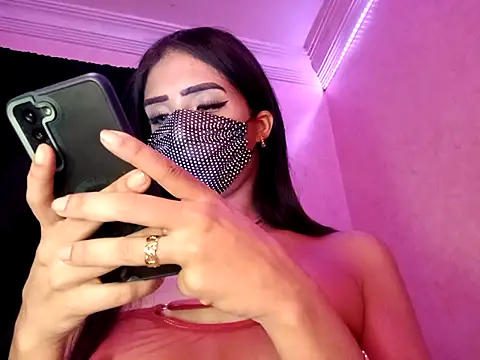 Snapshot of ---sophia--- chatting on September 26, 7:18 pm ---sophia--- online show from September 26, 7:18 pm