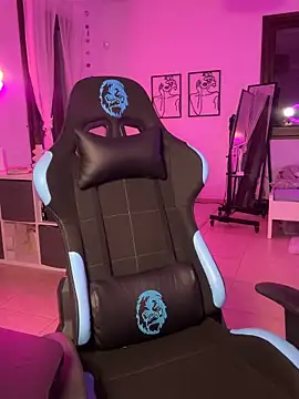 Lara Bergmann online show from January 29, 3:47 pm