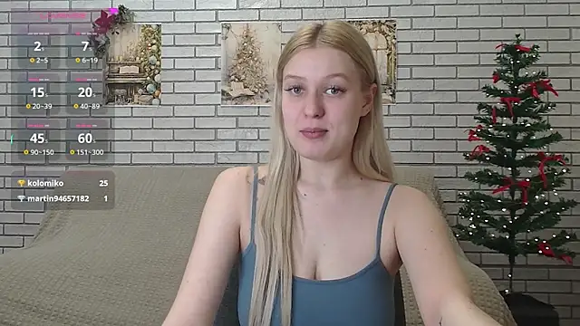 EmiliaDuchess online show from January 9, 9:48 am