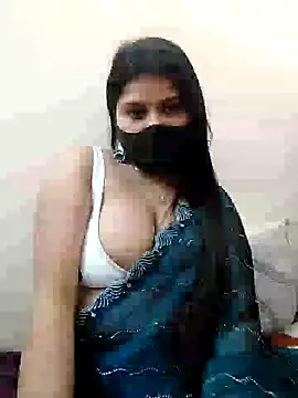 Snapshot of Hotty-simran chatting on February 6, 10:37 am Hotty-simran online show from February 6, 10:37 am