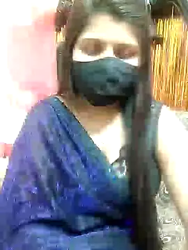 Snapshot of Hotty-simran chatting on February 12, 8:38 am Hotty-simran online show from February 12, 8:38 am