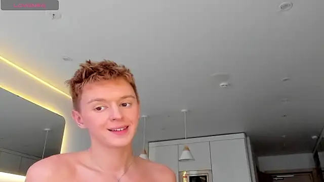 Snapshot of agelandreww chatting on January 26, 12:11 pm agelandreww online show from January 26, 12:11 pm