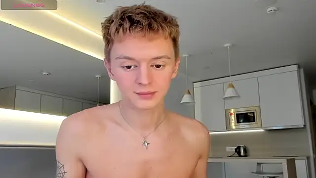 Snapshot of agelandreww chatting on January 29, 10:05 am agelandreww online show from January 29, 10:05 am