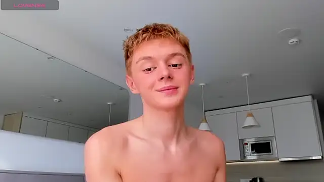 Snapshot of agelandreww chatting on February 25, 10:15 am agelandreww online show from February 25, 10:15 am