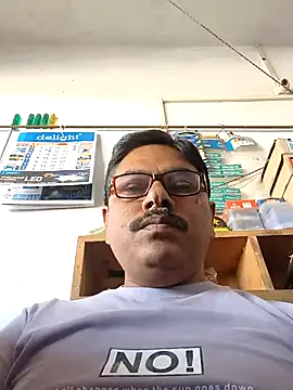 Srmotrs online show from April 15, 11:39 am