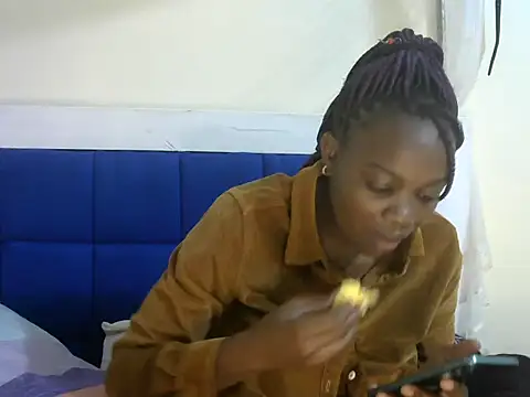 beauty petite online show from October 11, 5:50 am