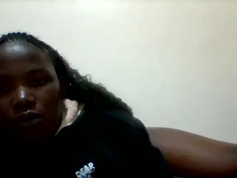 sweetangel41 online show from May 17, 3:41 pm