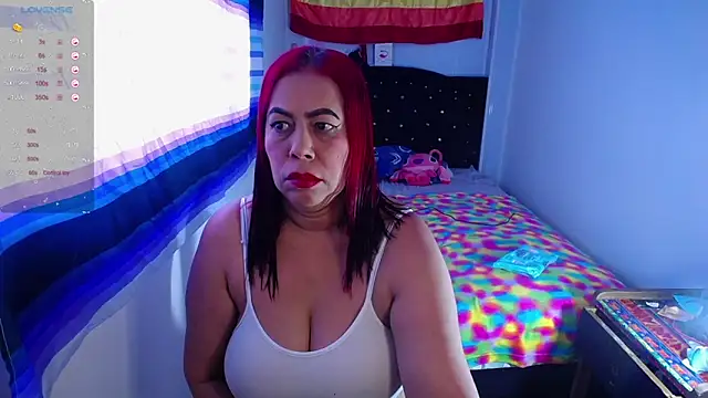 Snapshot of Hot-Rihanna chatting on January 20, 10:15 pm Hot-Rihanna online show from January 20, 10:15 pm