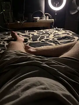 Snapshot of bisexualboy05 chatting on February 11, 8:25 pm bisexualboy05 online show from February 11, 8:25 pm