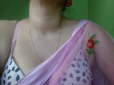 LOVERIAKOL online show from February 6, 6:44 pm