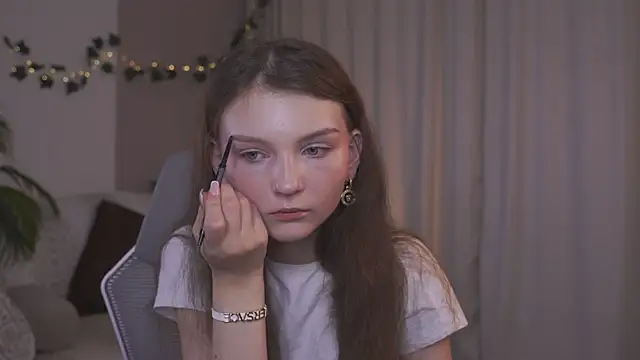 CindyGarrison online show from September 18, 1:18 am