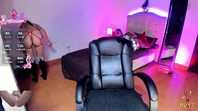 vampirellaa crazy  online show from December 3, 4:53 am