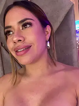 Emma-Conti online show from March 7, 10:10 pm