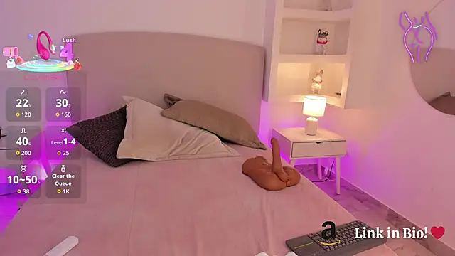 nathalynbarnes online show from September 18, 11:01 am