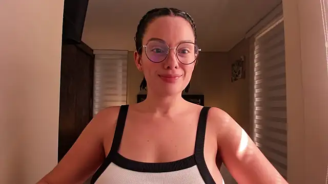 anabel 025 online show from December 1, 3:50 pm