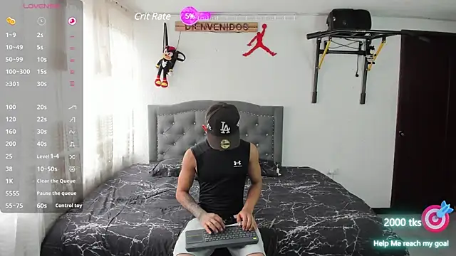 Snapshot of jokergc_2 chatting on February 8, 7:49 pm jokergc 2 online show from February 8, 7:49 pm